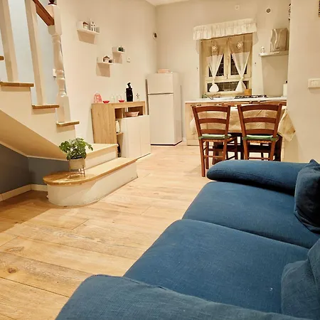 Domus Cestia Apartamento *